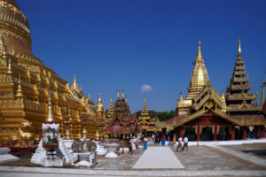 Bagan Shwezigon Pagode in Myanmar