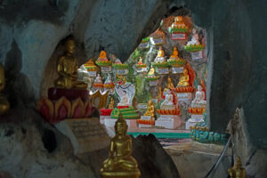 Inle See in Myanmar Höhle von Pindaya