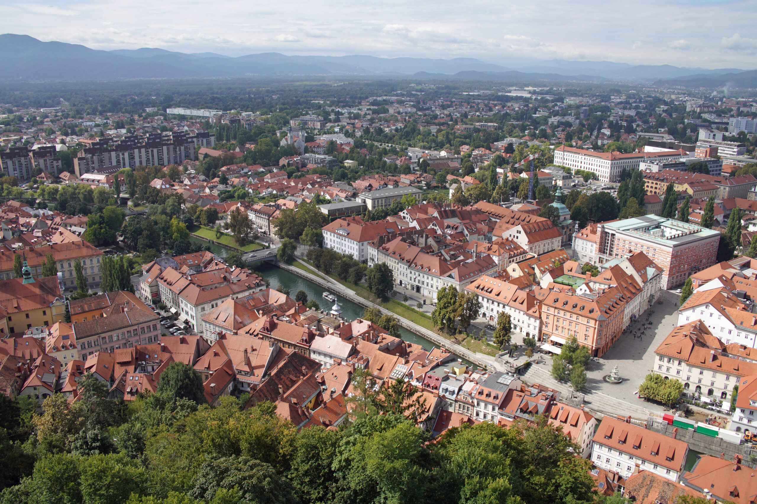 Sloweniens Hauptstadt Ljubljana von oben